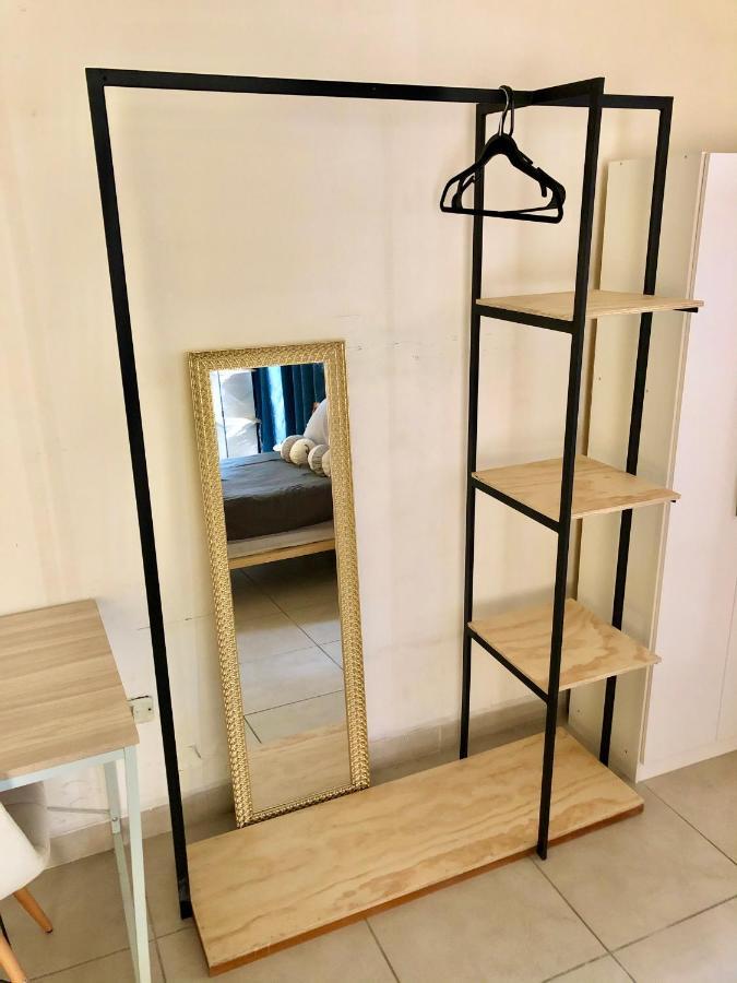 Jr Suite En Zona Residencial Linda Vista - Magnifica Ubicacion Y Tranquilidad. モンテレー エクステリア 写真